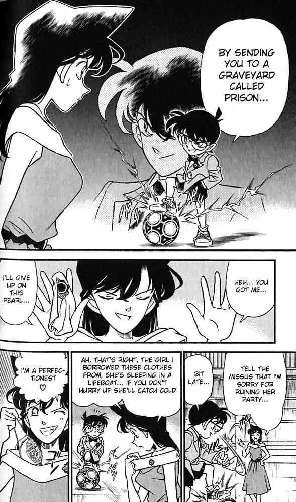 DETECTIVE CONAN - Page 13