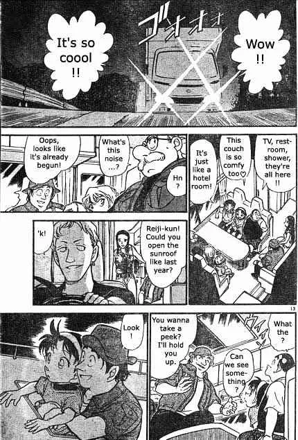 DETECTIVE CONAN - Page 12