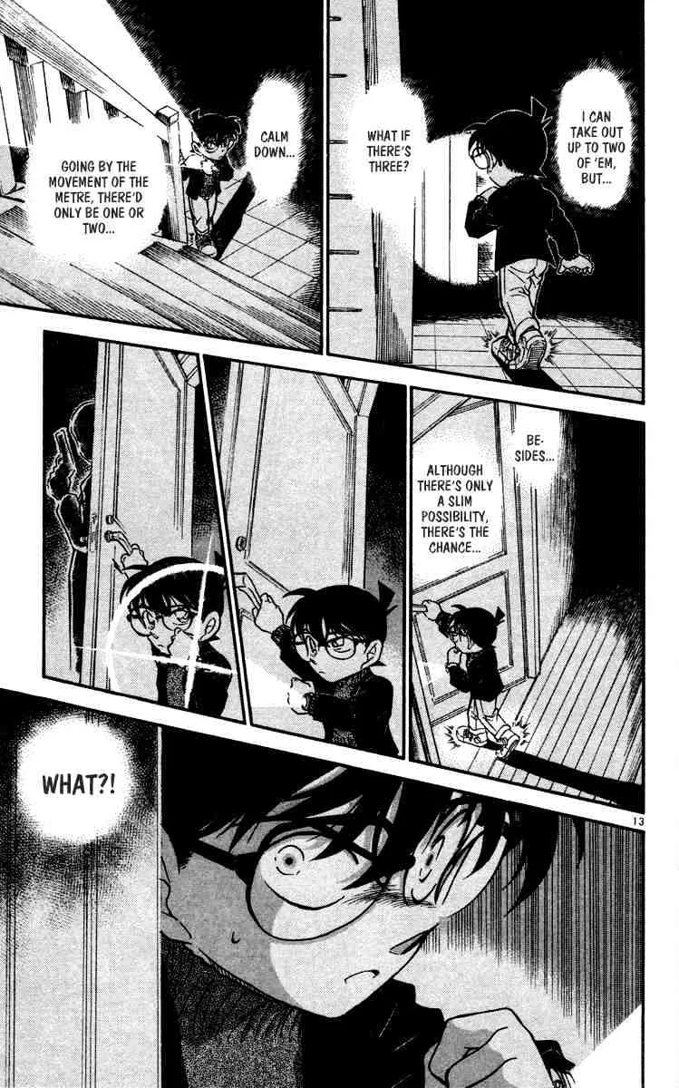 DETECTIVE CONAN - Page 12