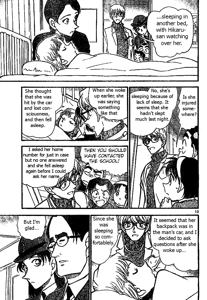 DETECTIVE CONAN - Page 12