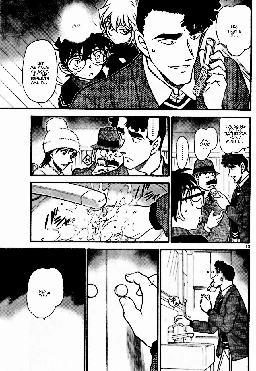 DETECTIVE CONAN - Page 12