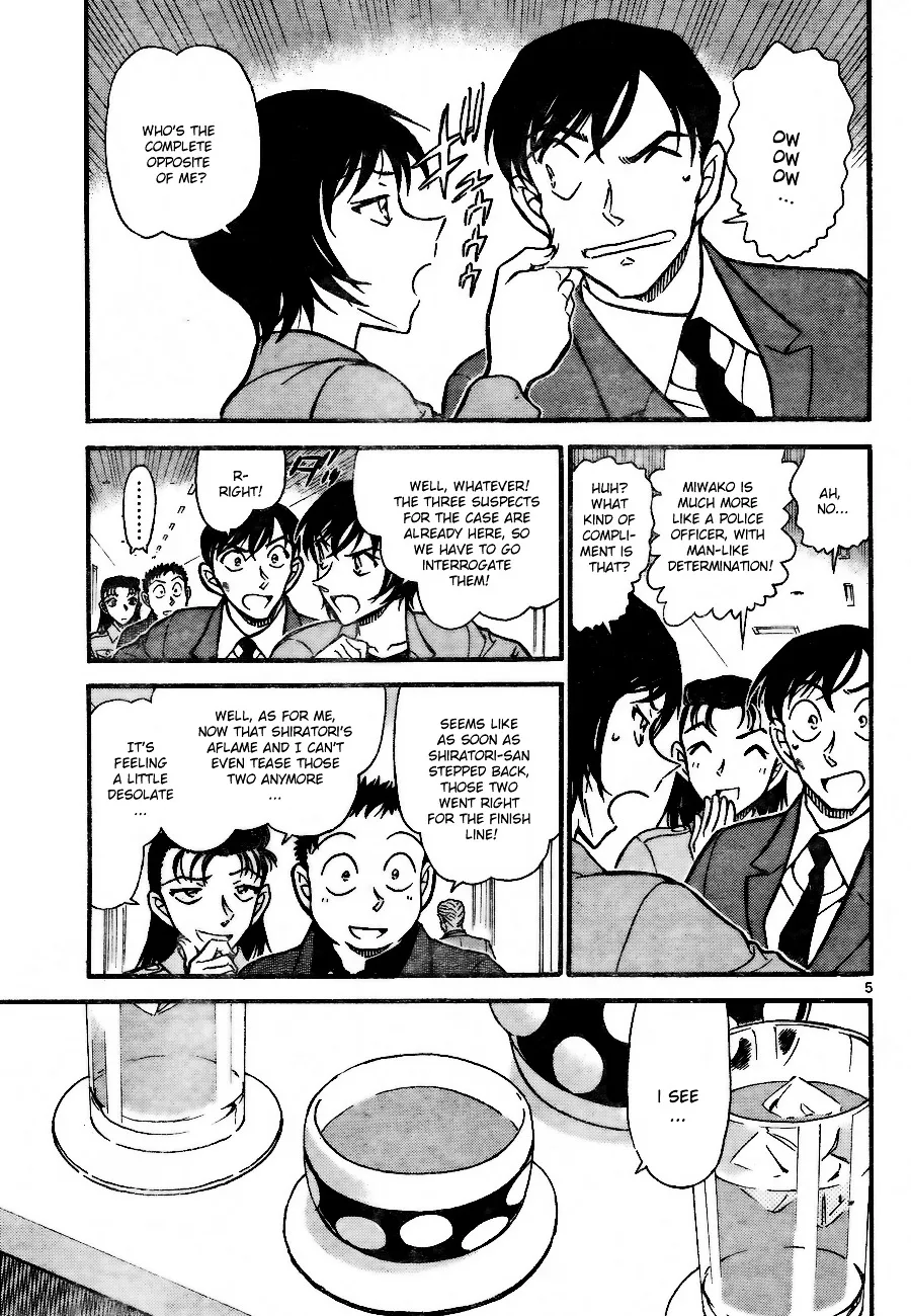 DETECTIVE CONAN - Page 4