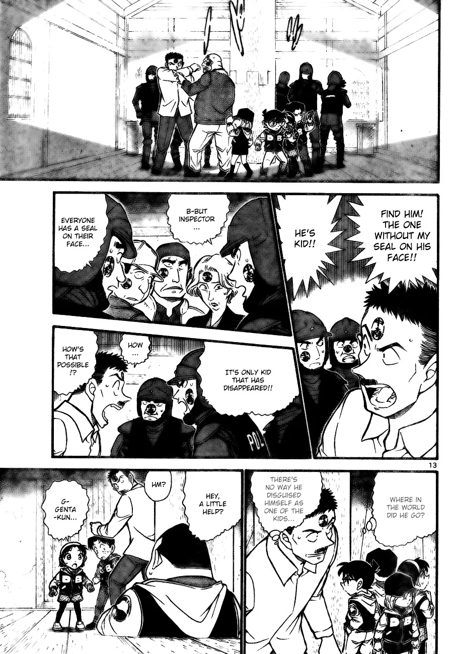 DETECTIVE CONAN - Page 12