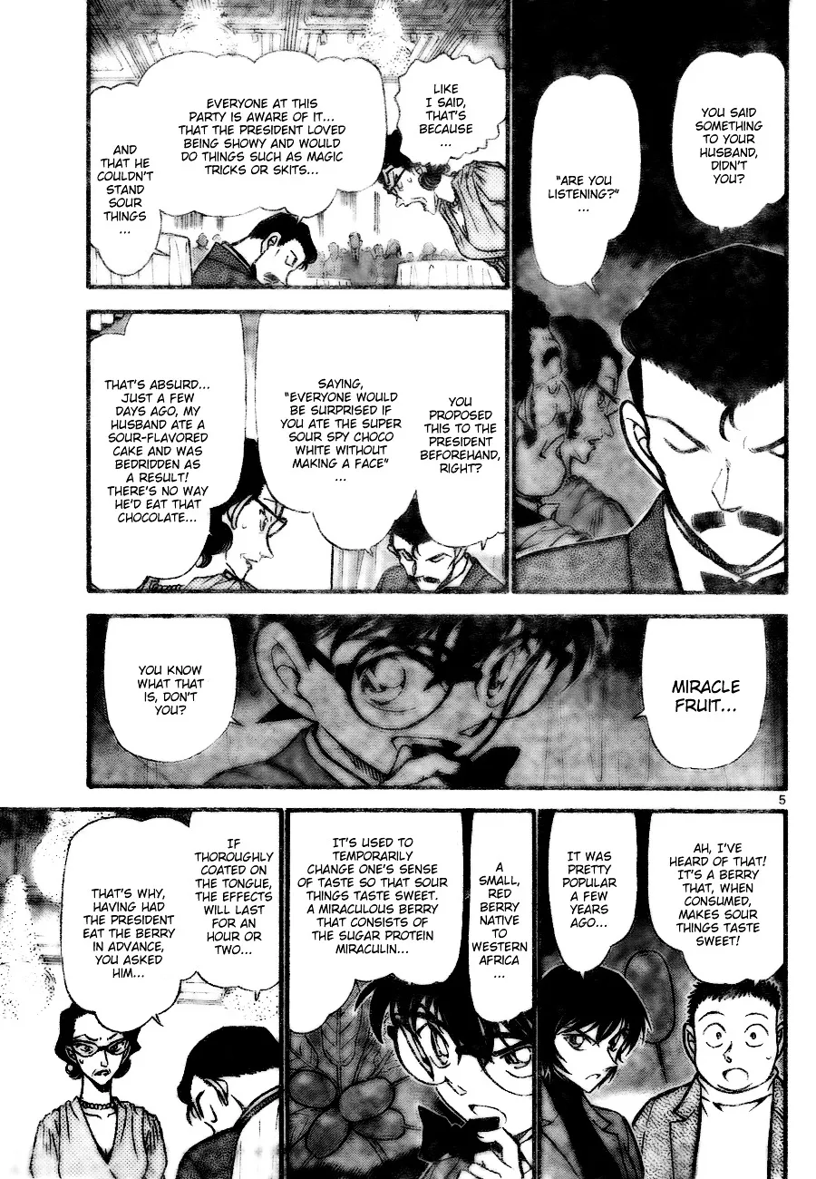 DETECTIVE CONAN - Page 4